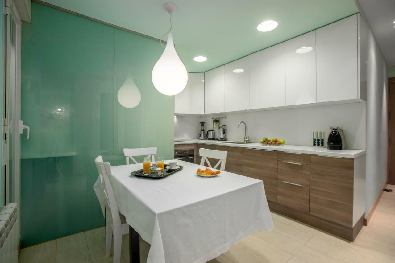 Ondarreta Beach Apartment Con Parking Free Y Aire Acondicionado 산세바스티안 외부 사진